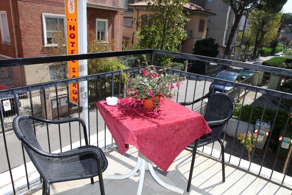 Hotel Saxon Rimini Rum bild