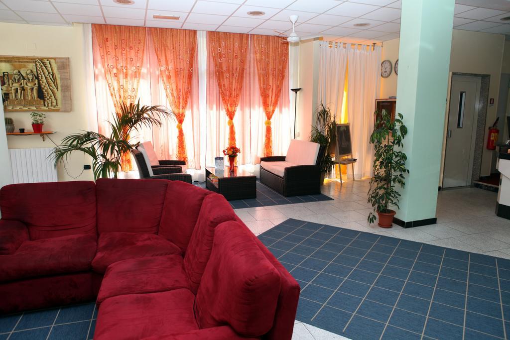 Hotel Saxon Rimini Exteriör bild